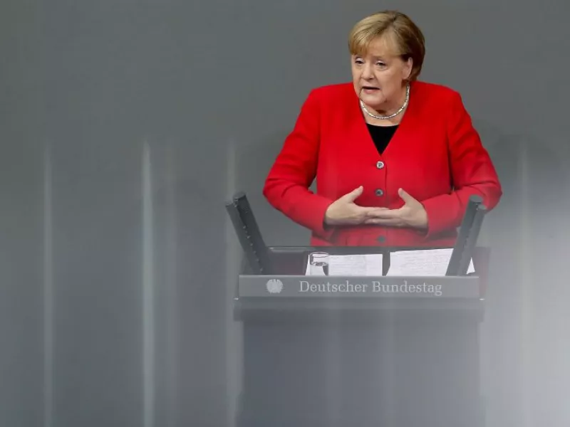 Μέρκελ: Καλεί την EE να προετοιμασθεί για ένα Brexit χωρίς συμφωνία
