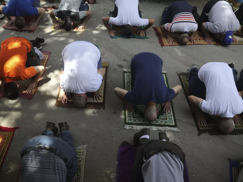 Καμπανάκι ΓΓΠΠ για Κουρμπάν Μπαϊράμ: Μη ξεχνάτε τα μέτρα προστασίας για κορωνοϊό