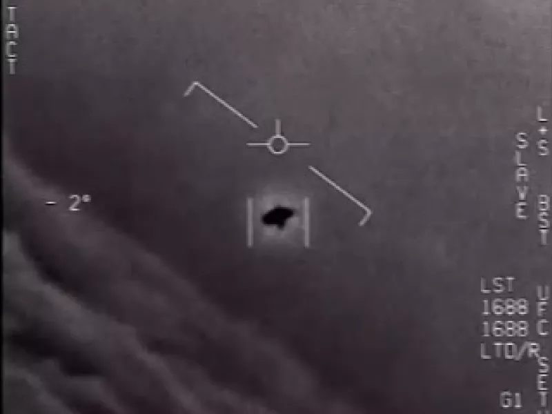 Πεντάγωνο: Να πώς μοιάζουν τα UFO στα αποχαρακτηρισμένα βίντεο  - Τα νέα στοιχεία 
