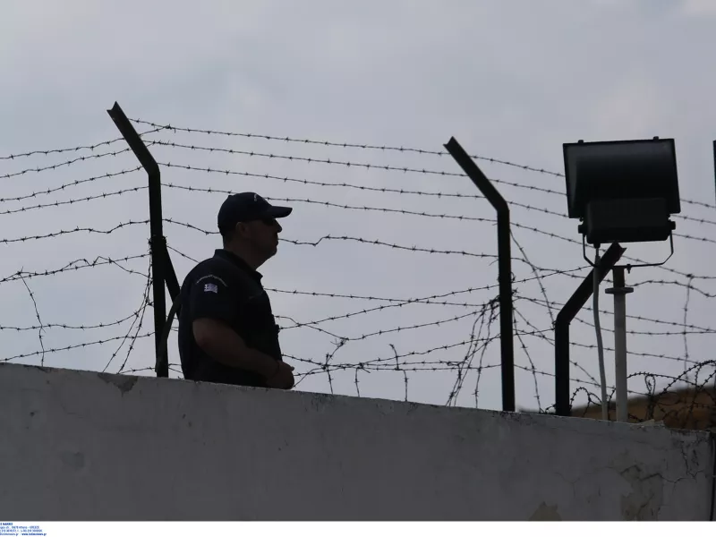 Βόλος: Εξέγερση στις Φυλακές Νέων