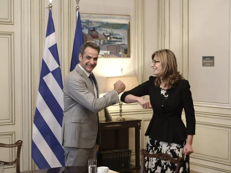 Συνάντηση Μητσοτάκη - ΥΠΕΞ Βουλγαρίας: Συζήτησαν για ανατολική Μεσόγειο και πανδημία