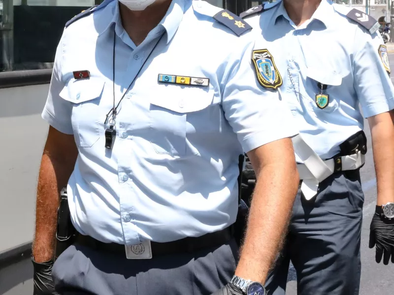 «Ξήλωσαν» λόγω κορωνοϊου τον διοικητή του αστυνομικού τμήματος Πόρου