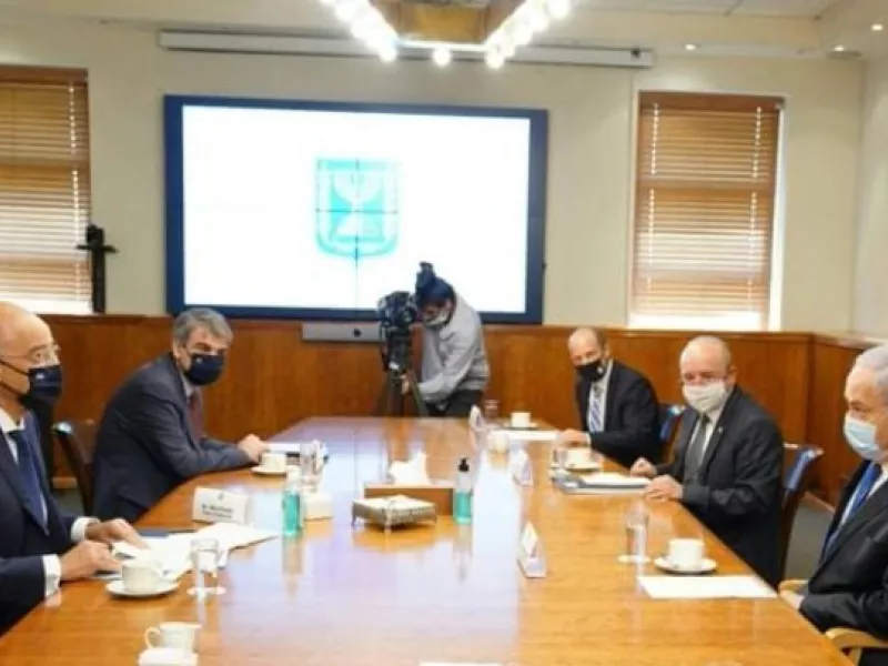 Δένδιας από Ισραήλ: Η παραβατικότητα της Τουρκίας αποτελεί κίνδυνο για Αν. Μεσόγειο