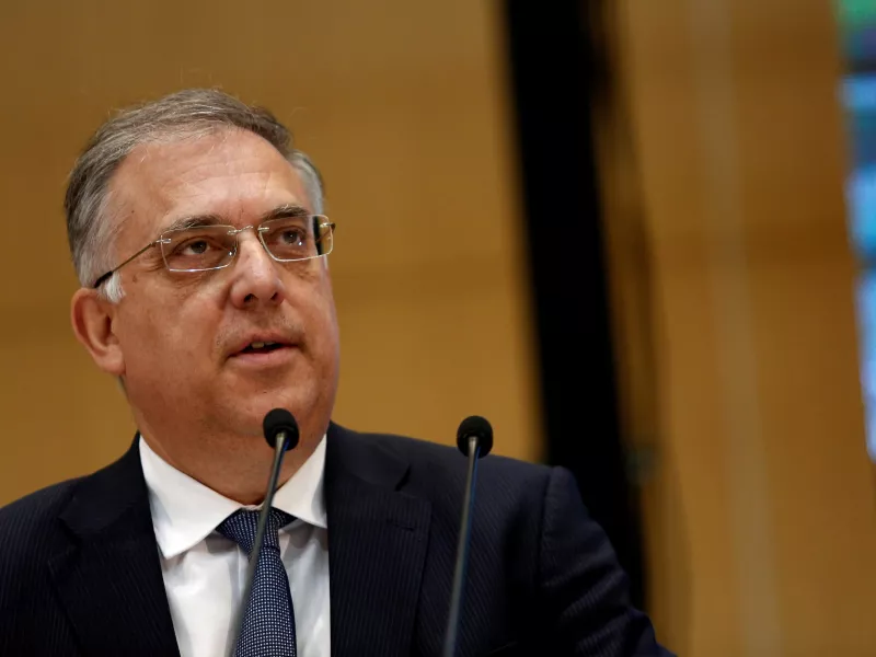 Θεοδωρικάκος: Άδεια ειδικού σκοπού και μειωμένο ωράριο για εργαζόμενους γονείς