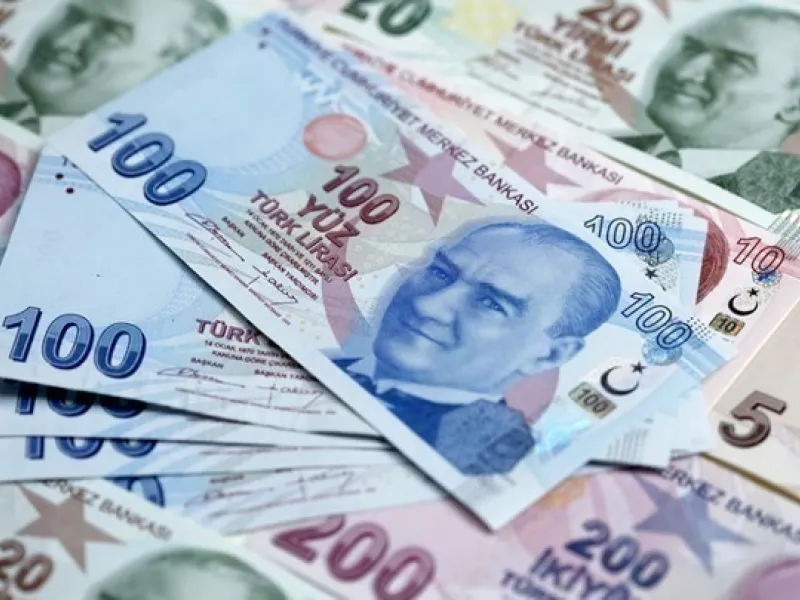 DW: Οι ευθύνες Ερντογάν για την κατάρρευση της τουρκικής λίρας