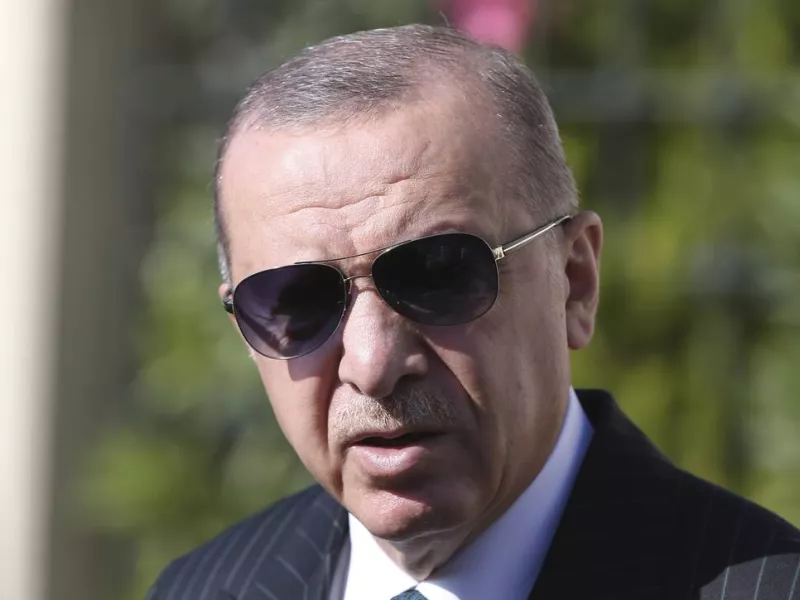 O Ερντογάν βγάζει γλώσσα στις ΗΠΑ: Ναι, δοκιμάσαμε τους S-400, δεν θα ζητήσουμε και άδεια!