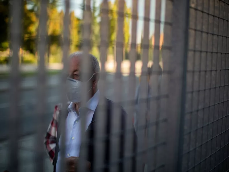 Βασιλακόπουλος σε ΣΚΑΪ: Γιατί δεν χρειάζεται PCR για να βγούμε από την καραντίνα