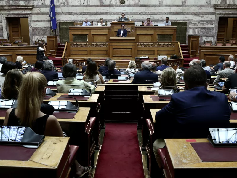 Κατατέθηκε η τροπολογία ΣΥΡΙΖΑ για αποστέρηση πολιτικών δικαιωμάτων