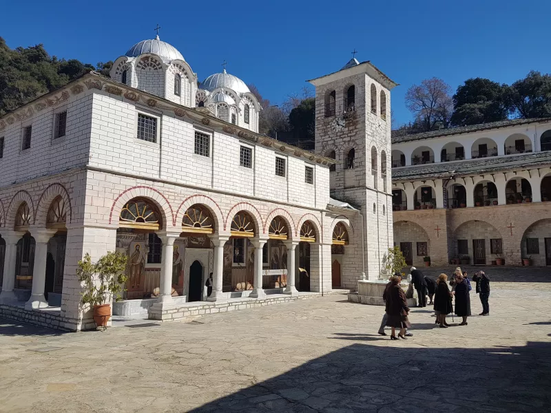 Δράμα: Σπάνιο κλεμμένο ιστορικό κειμήλιο του 10ου αιώνα επιστρέφει στην ιερά μονή Εικοσιφοίνισσας