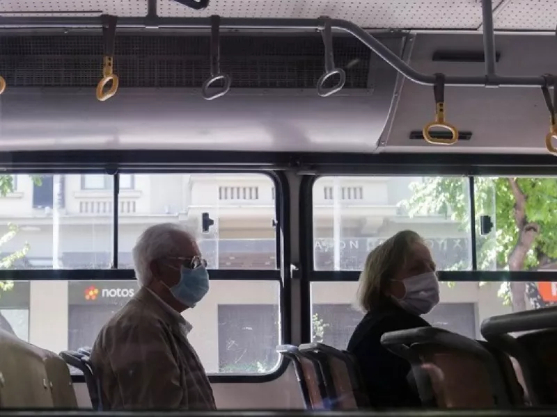 Παραμένουν οι μάσκες στα Μέσα Μαζικής Μεταφοράς - Τι θα ισχύει στους κλειστούς χώρους από 1η Ιουνίου