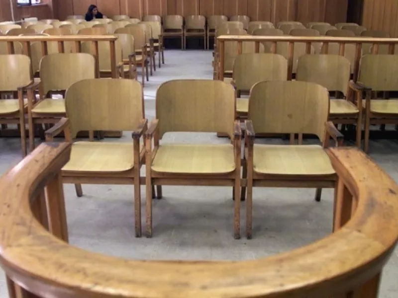 Ξεκινά η δίκη για την δολοφονία του 49χρονου στον Εύοσμο - Στο εδώλιο η εν διαστάσει σύζυγός του και η κόρη του
