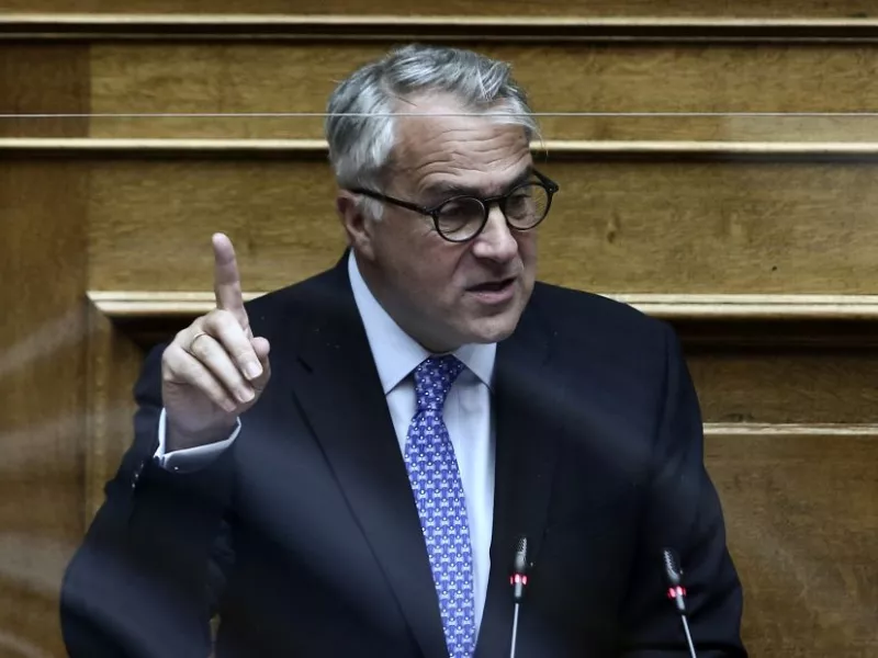 Στη Βουλή το Σχέδιο Νόμου για την ψήφο απόδημων -Σφοδρή σύγκρουση Βορίδη- Ζαχαριάδη 