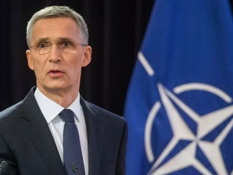 Στόλτενμπεργκ: Καλεί τη Ρωσία να αποσύρει τις στρατιωτικές δυνάμεις από τα σύνορα με Ουκρανία	