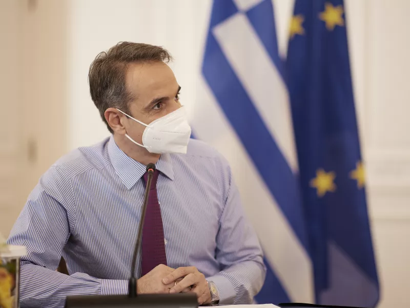 Μητσοτάκης: Μείωση προκαταβολής φόρου στο 55% για επαγγελματίες- Αναλυτικά οι φοροελαφρύνσεις