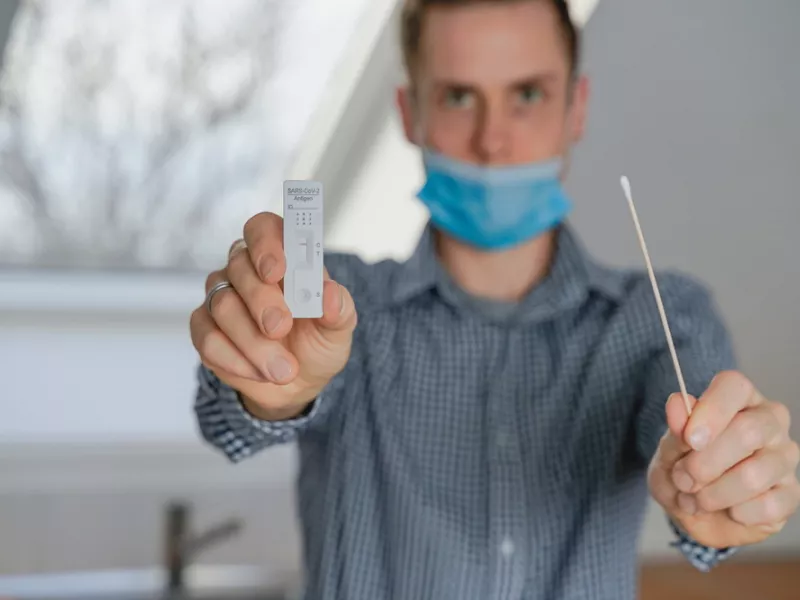 Kορωνοϊός- Self Tests: Πώς θα γίνει η διάθεση τους από Δευτέρα 10/5