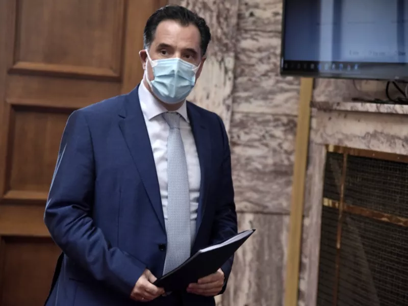 Γεωργιάδης: Πλαφόν κέρδους στα καύσιμα και σε άλλα προϊόντα λόγω του πόλεμου στην Ουκρανία