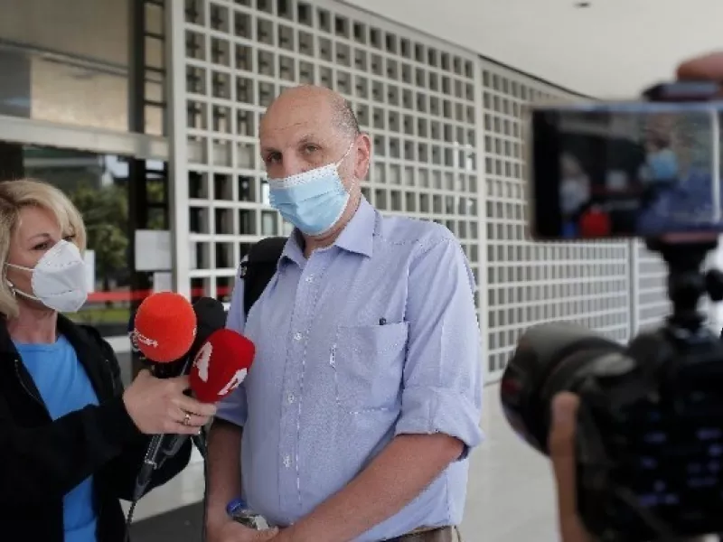 Με αγωγές 5 εκατ. ευρω και μυνήσεις κατά Παπαγγελόπουλου ο Σάμπυ Μιωνή