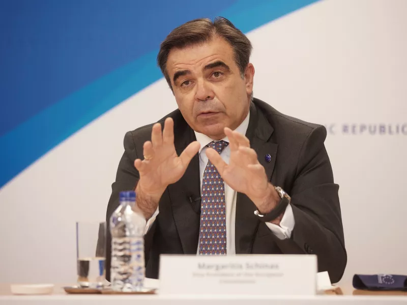 Σχοινάς: Η ρωσική εισβολή δε θα ξεπεράσει τα σύνορα της Ουκρανίας