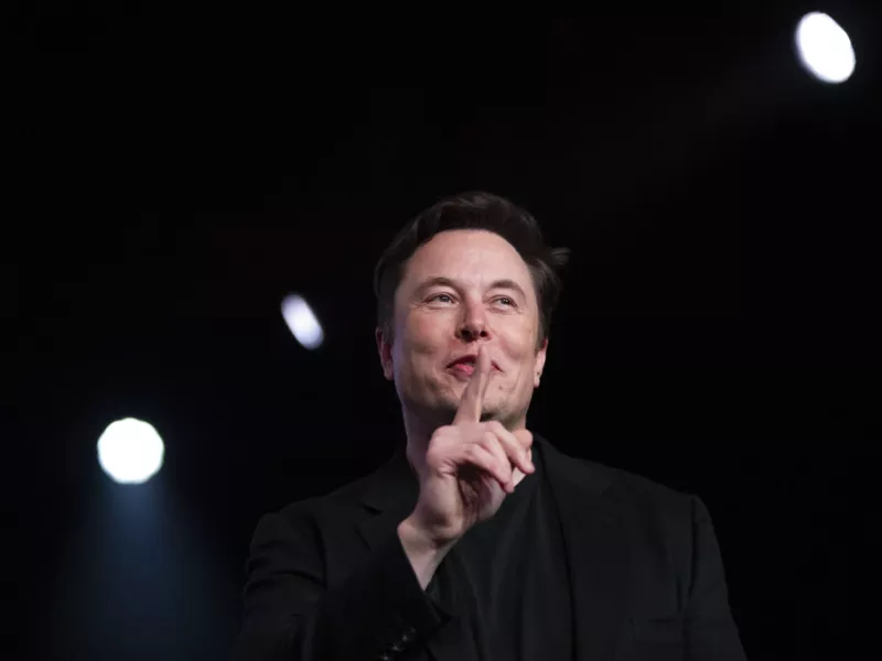 Tesla, Ίλον Μασκ, σκάνδαλα, 