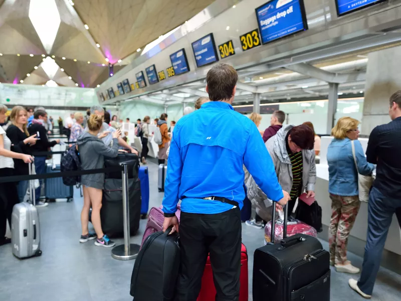 Νέα Notam ΥΠΑ: Αυστηρότερα μέτρα για τους Ρώσους τουρίστες – Τεστ και στους εμβολιασμένους 