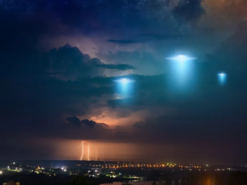 Τα UFO στην αμερικανική Βουλή: Τι κατέθεσαν στην Επιτροπή οι ειδικοί του Πενταγώνου