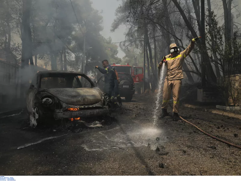 Φωτιά σε Ροδόπολη - Διόνυσο: Διάσπαρτες εστίες - Κολοκούρης σε ΣΚΑΪ: Είμαστε καλύτερα