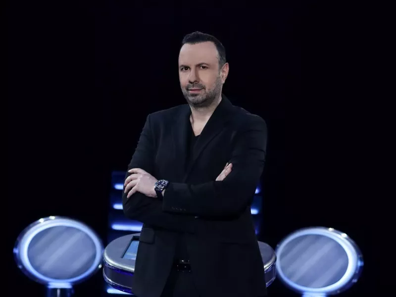 Ο Πιο Αδύναμος Κρίκος: Ο Τάσος δεν πλήττει ποτέ με τους παίκτες-Δείτε απόσπασμα