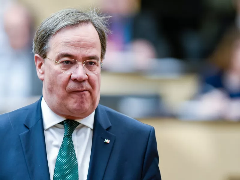 Γερμανία: Συγγνώμη για τα λάθη του ζήτησε ο Άρμιν Λάσετ και επιμένει για «Τζαμάικα»