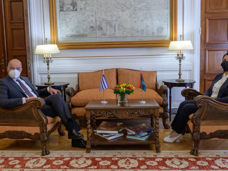 Δένδιας σε Λίβυα ΥΠΕΞ: Να απομακρυνθούν τα ξένα στρατεύματα από τη Λιβύη -Αδιάβλητες εκλογές