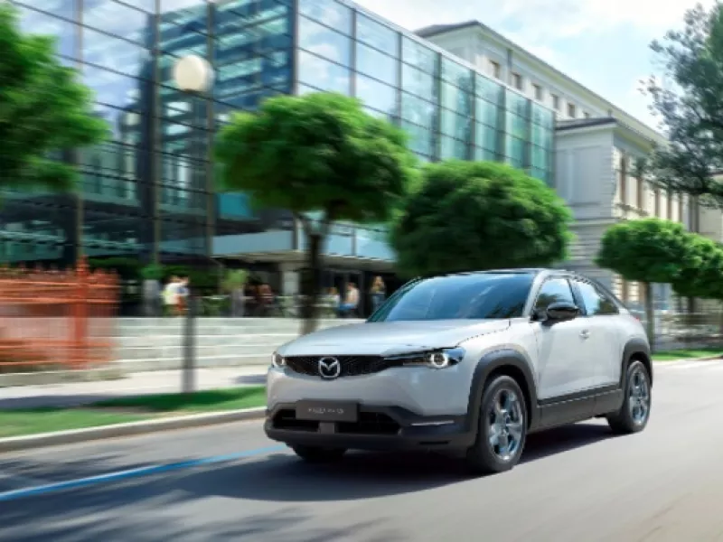 Mazda: Βασικός στόχος η μείωση των εκπομπών CO2 
