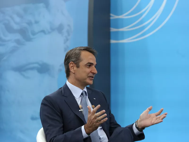 Μητσοτάκης: Δεν μπαίνουμε σε κούρσα εξοπλισμών με Τουρκία- Οι ανεμβολίαστοι εκτός κλειστών χώρων 