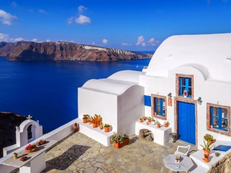 TUI: Οι ελληνικοί προορισμοί πρωταγωνιστούν φέτος