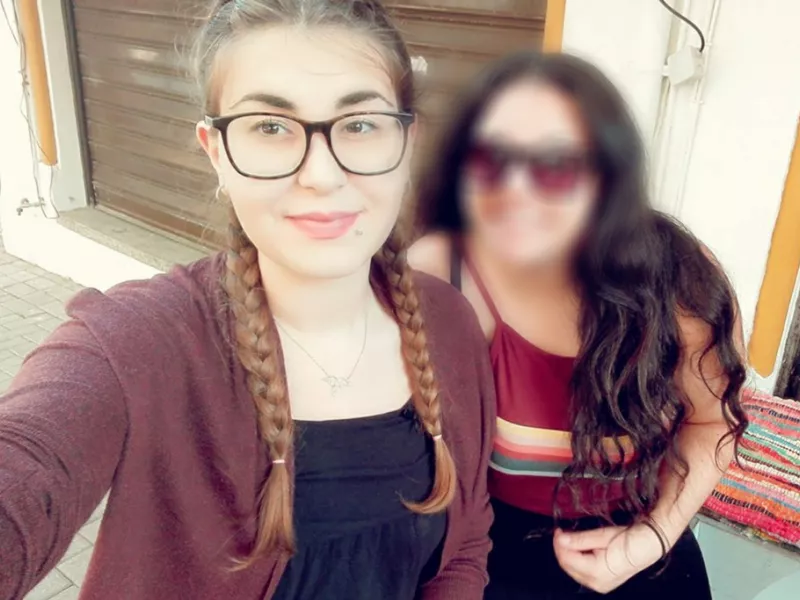 ελενη τοπαλουδη 