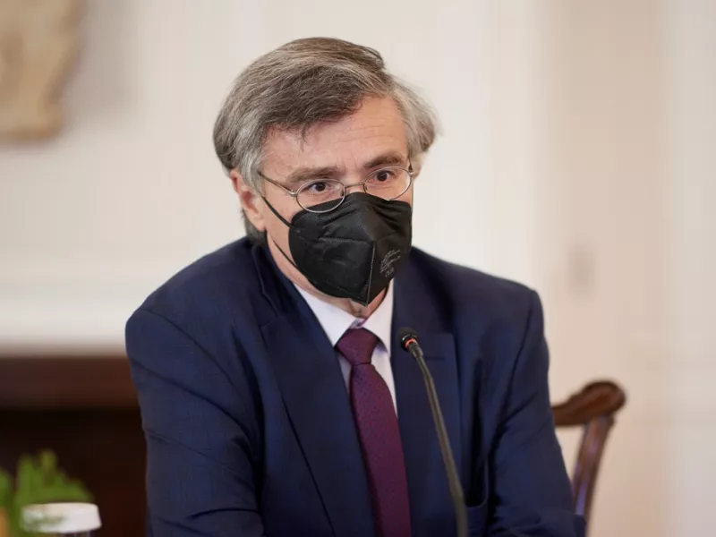 Τσιόδρας: Ο κορωνοϊός αυτός προκαλεί επαναλοιμώξεις -Ενισχύεται η ανοσία με την τρίτη δόση