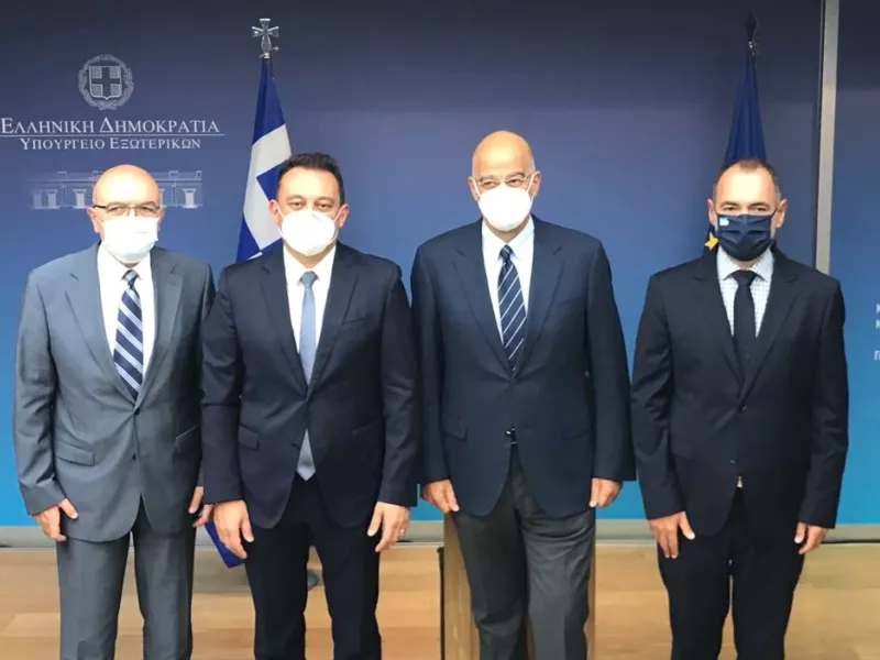 Βλάσης: Έτρεξα για τους απόδημους Έλληνες και τώρα παραδίδω τη σκυτάλη
