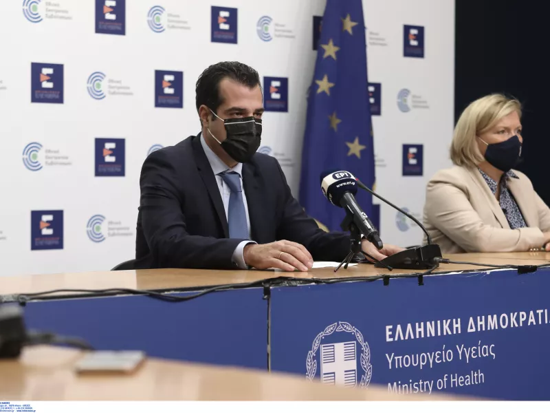Πλεύρης-Υποχρεωτικος εμβολιασμός: Τα πρόστιμα, οι αιτήσεις εξαίρεσης και η επέκταση του μέτρου 
