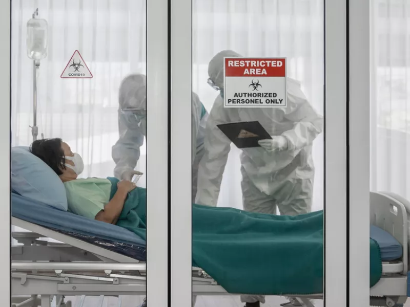 Ποιοι εμβολιασμένοι νοσούν και νοσηλεύονται με κορωνοϊό; Αμερικανική μελέτη απαντά