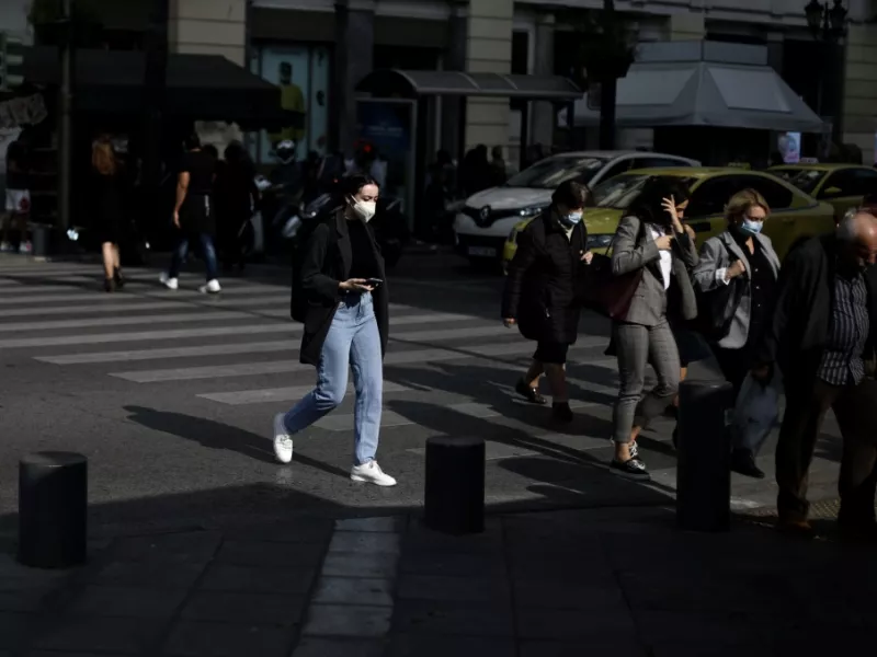 Στα 23.106 τα νέα κρούσματα - 53 νεκροί - 338 διασωληνωμένοι (Πίνακες)