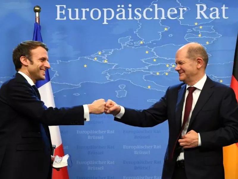 Γαλλία - Γερμανία συμμαχία: Μακρόν και Σολτς συντονίζονται για το Ουκρανικό