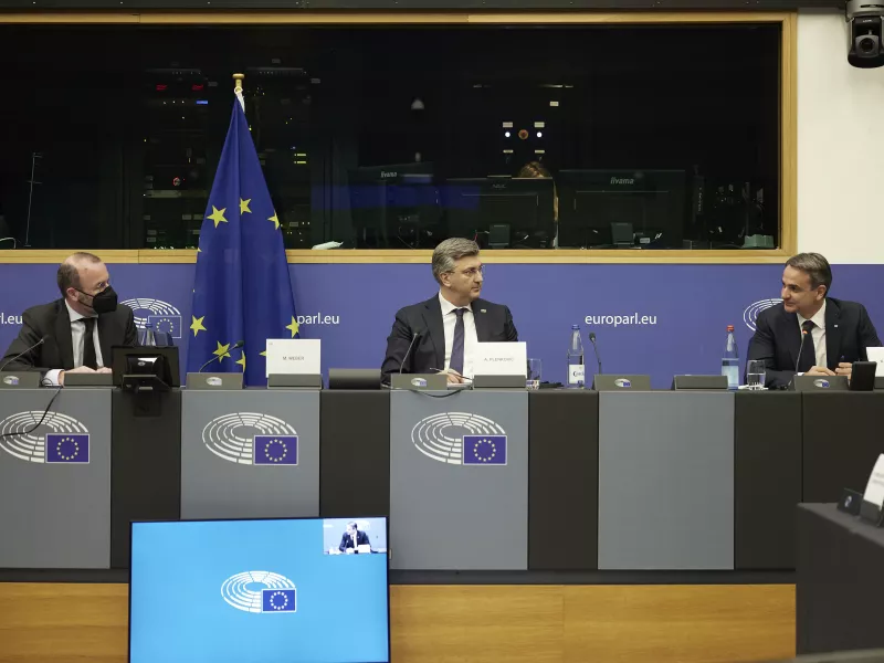 Ο Πρωθυπουργός Κυριάκος Μητσοτάκης στην τελετή μνήμης του Ντέιβιντ Σασόλι -Ένας «πραγματικός Ευρωπαίος ηγέτης»