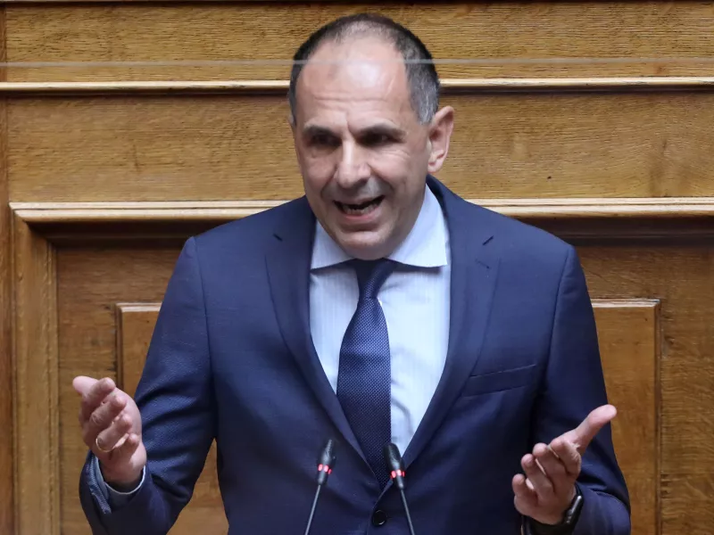 Γεραπετρίτης: Τα σχολεία πρέπει να ανοίξουν- Η κυβέρνηση δεν θα ανεχθεί αισχροκέρδεια