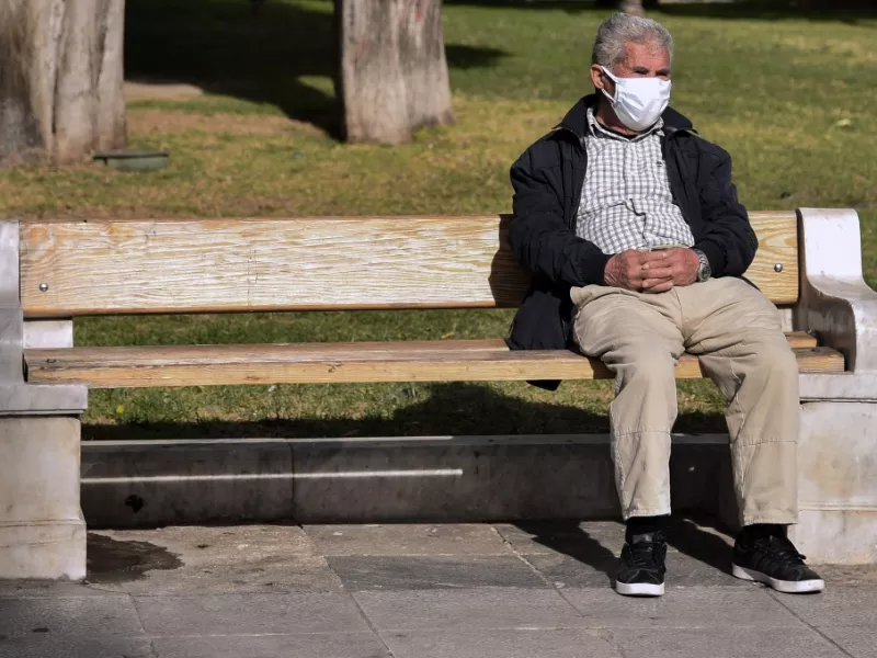 Βασιλακόπουλος σε ΣΚΑΪ: Πηγαίνουμε σε φάση αποκλιμάκωσης της επιδημίας -Γιατί παραμένουν ψηλά οι θάνατοι