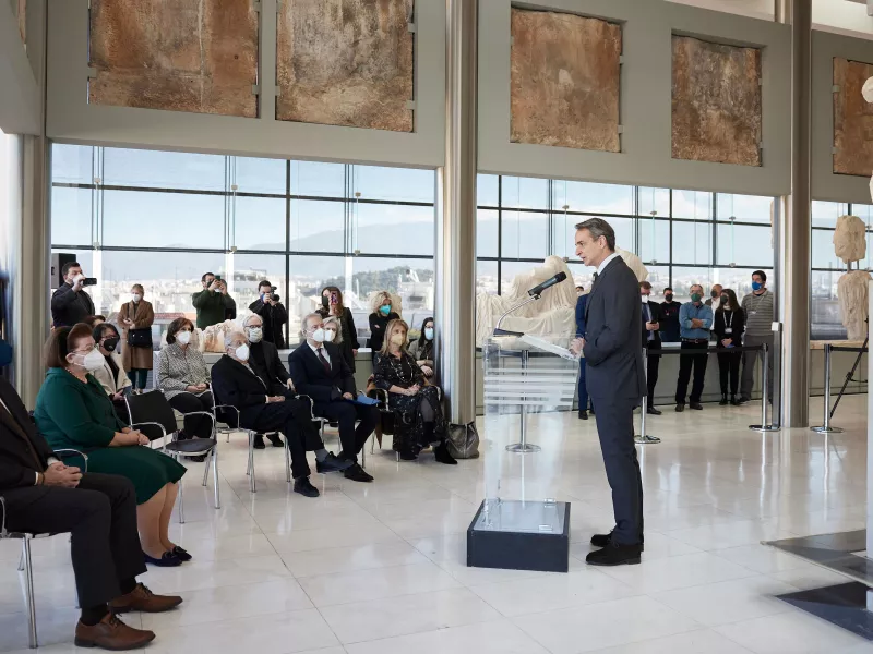 Μητσοτάκης για γλυπτά Παρθενώνα: «Σύμμαχος» ο Τζόνσον στην επανένωσή τους 