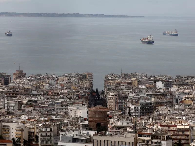 Ανακοπή της αποκλιμάκωσης και σημάδια σταθεροποίησης για το ιικό φορτίο στα λύματα της Θεσσαλονίκης