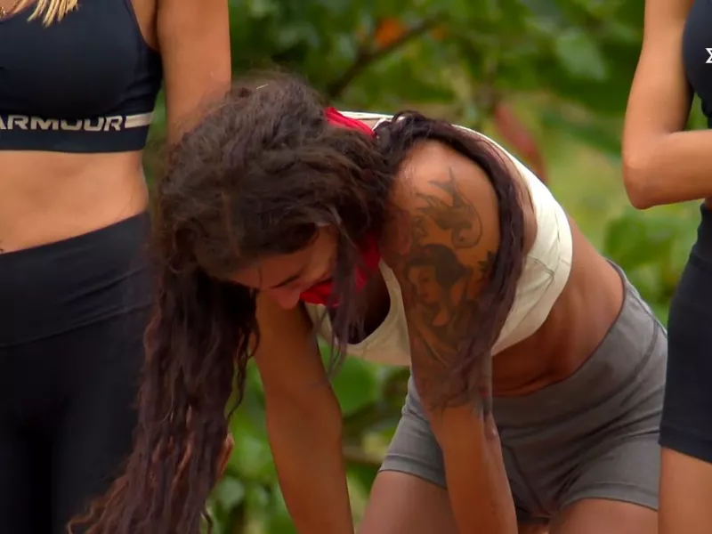 Survivor: Τρελάθηκε με το έπαθλο επικοινωνίας η Αθηνά - Απανωτές εκρήξεις