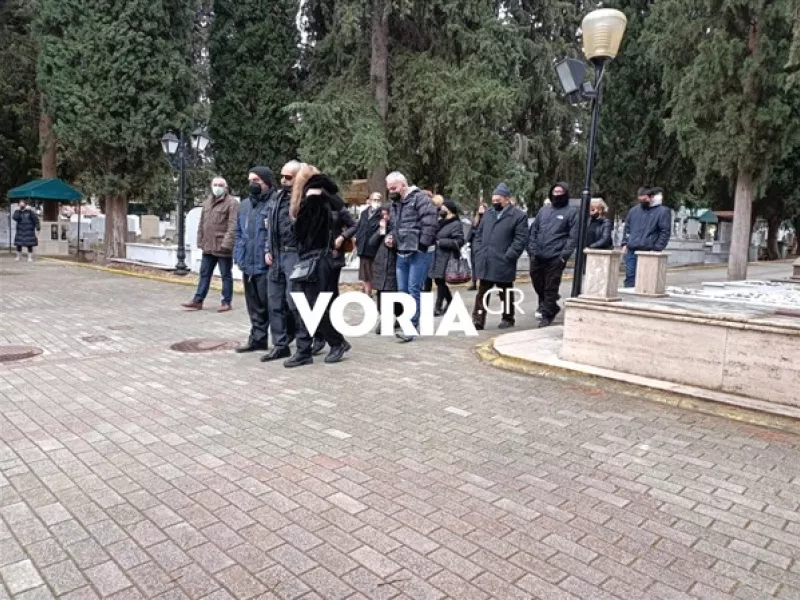 Βέροια: Κηδεύτηκε ο 19χρονος Άλκης - Ο σπαραγμός του πατέρα του (video) 