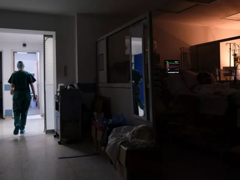 Παιδίατρος στη Σάμο κατέρρευσε από τις συνεχείς εφημερίες