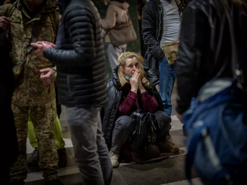 Στο Κίεβο τα ρωσικά στρατεύματα - Κινήσεις και προς την Μαριούπολη