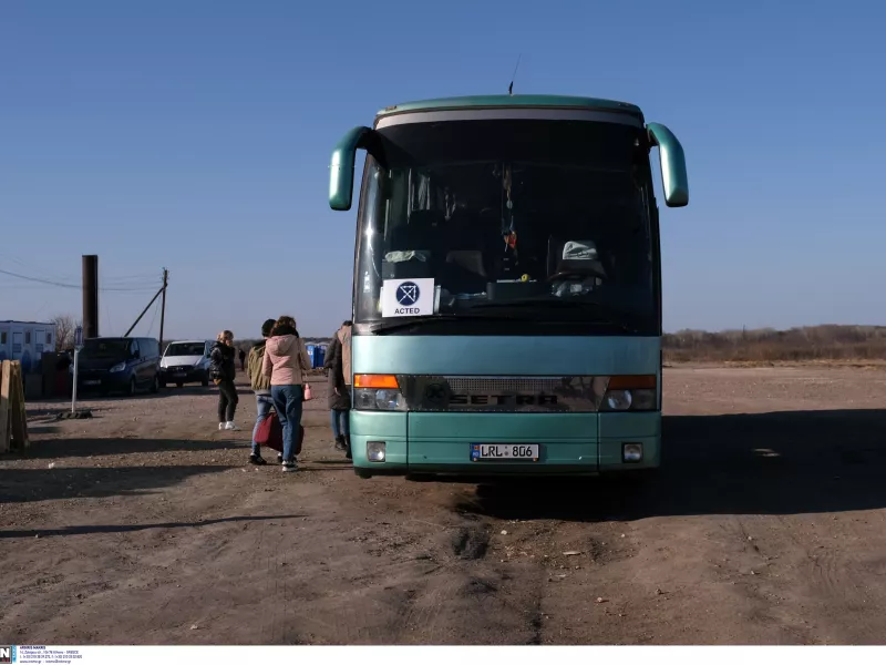 Δωρεάν με τα ΚΤΕΛ στα σημεία καταγραφής οι Ουκρανοί πρόσφυγες στην Ελλάδα