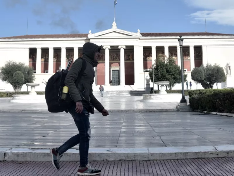 «Παράθυρο στον ήλιο» πριν τον χιονιά: Η πορεία του καιρού μέχρι και το Σάββατο